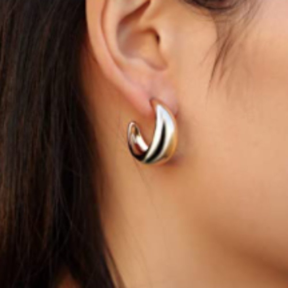 Thick White Gold Hoop Earrings NEW